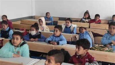 محافظ البحيرة: غرف عمليات لمتابعة انتظام العملية التعليمية وتطبيق الإجراءات الاحترازية