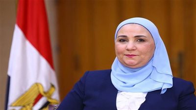 وزيرة التضامن تتابع تنفيذ مشروعات 