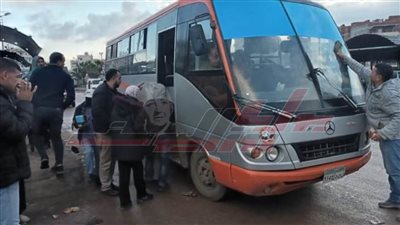 انتظام سير العمل بمجمع المواقف مع بداية الفصل الدراسي الثاني بكفر الشيخ