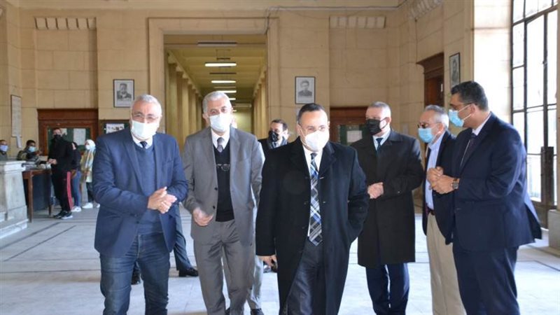 د. عبد العزيز قنصوه