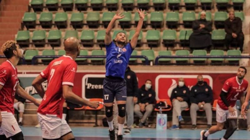 طائرة رجال الأهلي