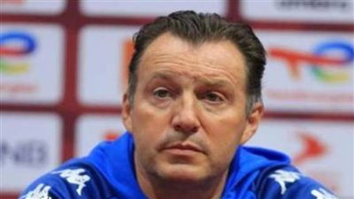 نادي الرجاء المغربي يفسخ عقد مدرب الفريق الأول لكرة القدم مارك فيلموتس