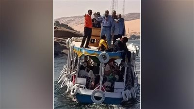 نقابة العاملين بجامعة سوهاج تنظم رحلة ترفيهية لمحافظتى أسوان والأقصر