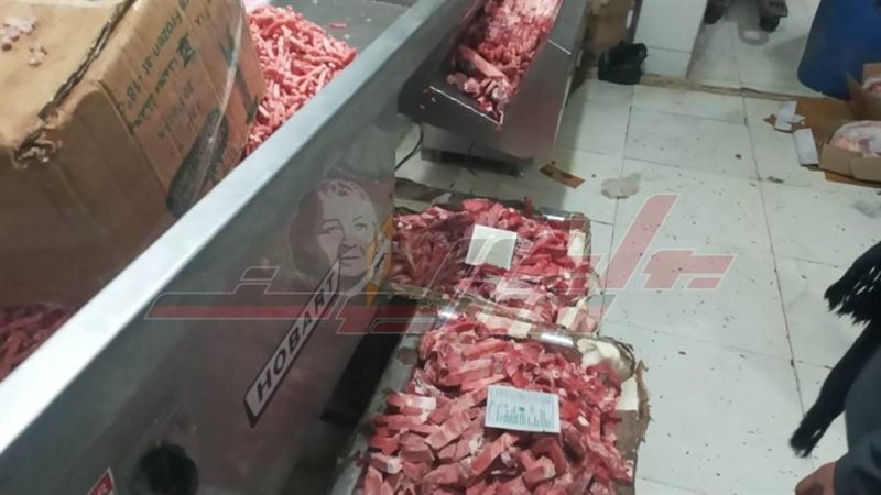 اللحوم المضبوطه