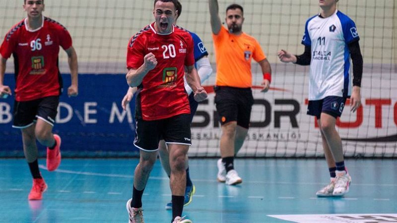 منتخب ناشي اليد ارشيفيه