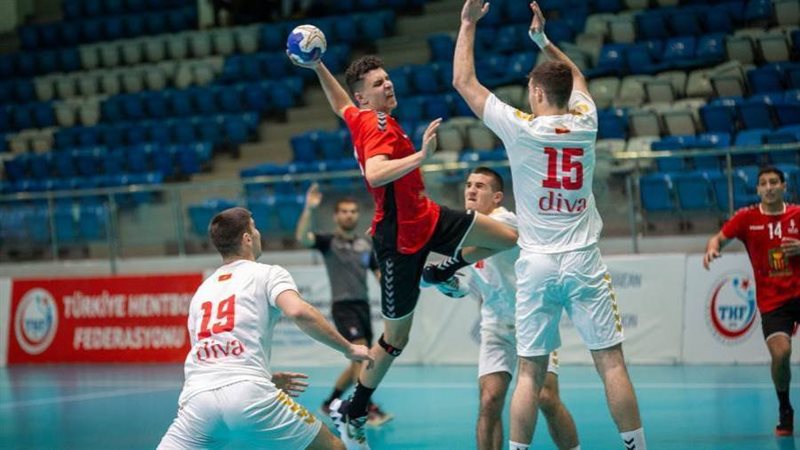 منتخب الناشئين لكرة