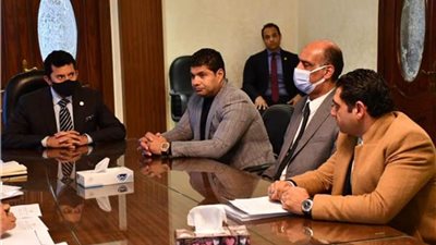 وزير الرياضة يبحث مع رئيس الرياضي للمكفوفين الاستعدادات لاستضافة بطولة الأهرام الدولية