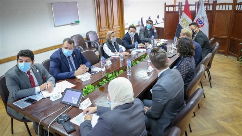 ورشة عمل الصحة وخبراء