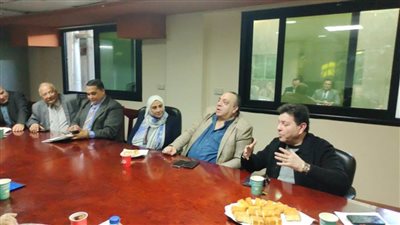 مصلحة الضرائب تتصالح مع نجوم الفن.. وتجتمع مع هاني شاكر