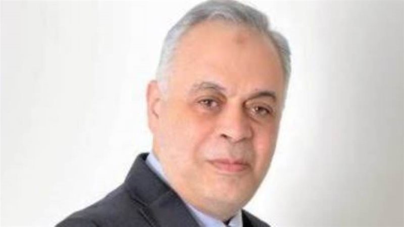 الدكتور أشرف زكي