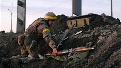 ألمانيا توافق على إرسال أسلحة لأوكرانيا لمساعدتها في النزاع مع روسيا للمرة الأولى