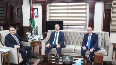 الأردن وتونس يبحثان تعزيز التعاون في مجال الصحة