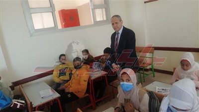 وكيل تعليم كفر الشيخ يتفقد المدارس ويشيد بالمعلمين والطلاب