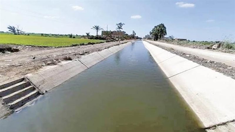 تبطين الترع