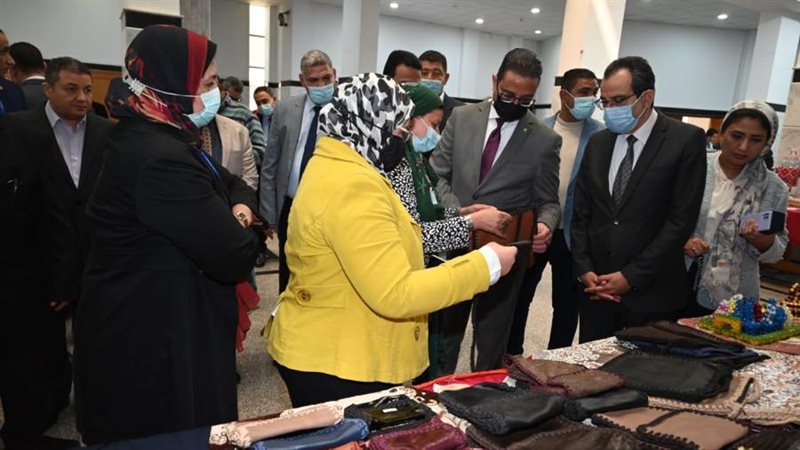 محافظ الفيوم ورئيس