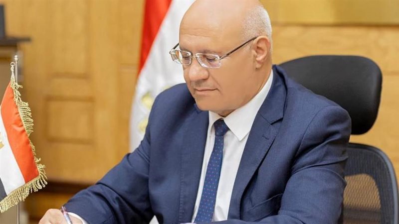 رئيس جامعة بنها