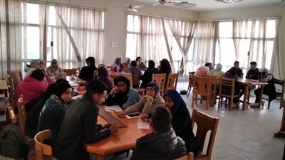 تدريب طلاب حلوان على آليات تحقيق الأهداف الشخصية وسوق العمل