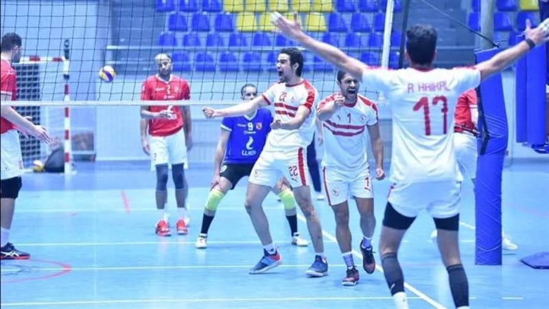 طائرة الأهلي والزمالك