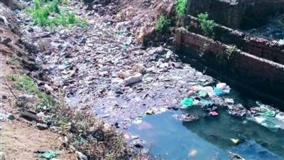 محافظ الشرقية يشدد على سرعة تنفيذ تغطية خليج الري بعزبة الصبان بالزقازيق 