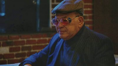 صلاح عبدالله ينضم لقصة 