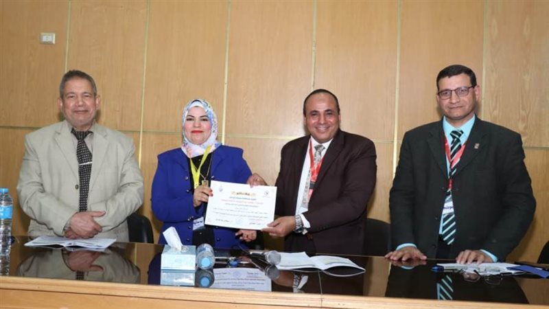 من جانب الجلسات