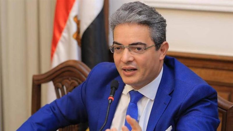 الدكتور طارق سعدة