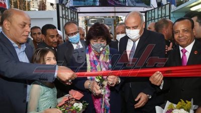 وزيرة الثقافة ومحافظ قنا يفتتحان الدورة الرابعة لمعرض قنا للكتاب 