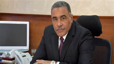    محافظ مطروح: تشكيل لجنة لتفعيل توصيات الحلقة النقاشية حول ضوابط وتنظيم وإدارة المراعي