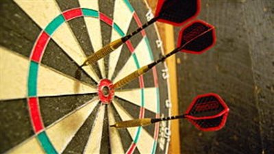 جامعة حلوان تنتزع مراكز متقدمة في بطولة الدارتس