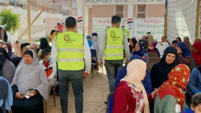 حياة كريمة.. الكشف على ٦٢٨ مواطنا للأسر الأولى بالرعاية بدمنهور