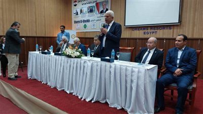 نقيب الزراعيين يفتتح دورة مطبقي المبيدات بمدينة شرم الشيخ