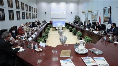 العنانى يترأس اجتماع مجلس إدارة هيئة المتحف المصري الكبير