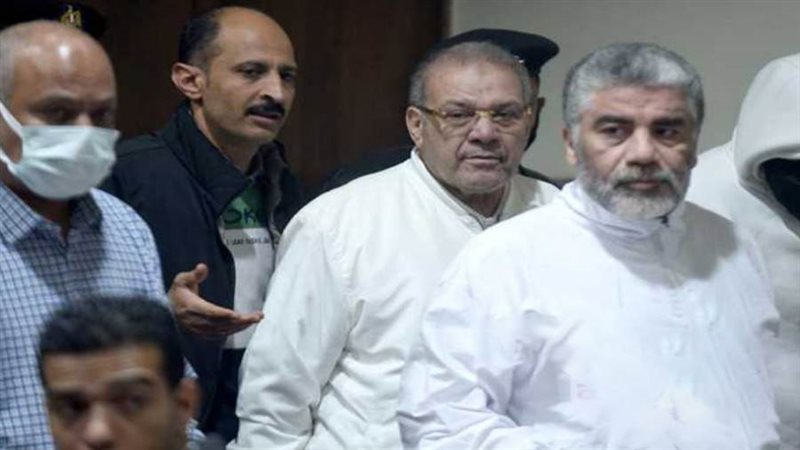 محاكمة رجل الاعمال