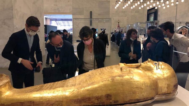 رئيس متحف اللوفر