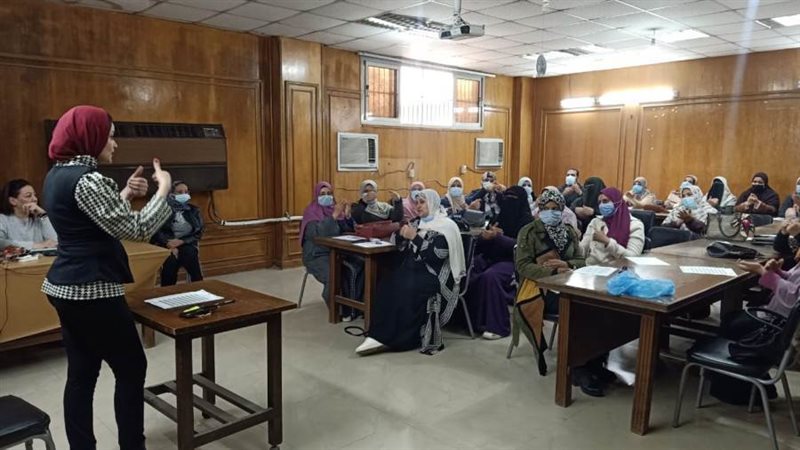 تدريب الممرضات علي