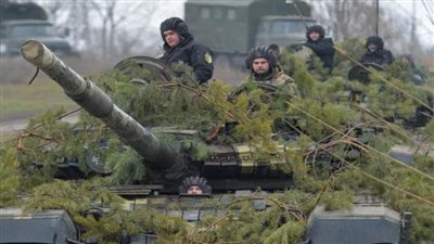 الخليج الإماراتية: وساطة صينية تدعو لوقف التصعيد ووضع الأزمة الروسية الأوكرانية