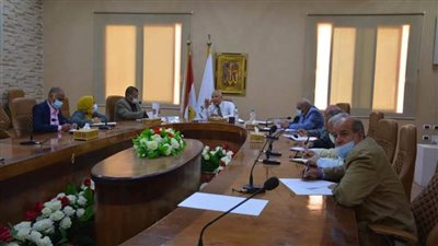 الوادي الجديد تناقش استعدادات شهر رمضان المعظم والمحافظة يوجه بمتابعة الأسواق