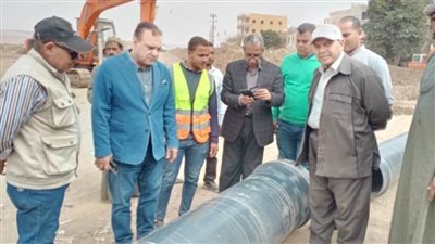 تعليمات مشددة من محافظ المنيا للمحليات بمتابعة مشروعات حياة كريمة لإنجازها