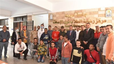  انعقاد اللجنة الطبية لتوقيع الكشف الطبي على الطلاب ذوى الهمم بجامعة أسيوط