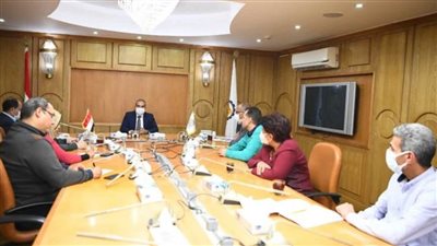 قنا تنتهي من وضع شروط وضوابط إنشاء المنشآت سهلة الفك والتركيب