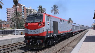 السكة الحديد: توفير وسائل نقل للركاب من 