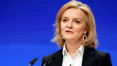 وزيرة خارجية بريطانيا: حان وقت المزيد من الشدة مع بوتين