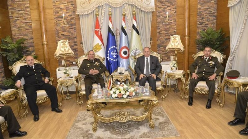 محافظ أسيوط يشارك