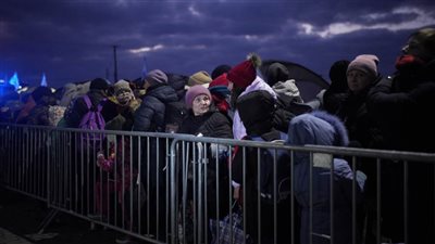 بعد أن أصبحت مثقلة باللاجئين.. العاصمة البولندية تناشد المجتمع الدولي