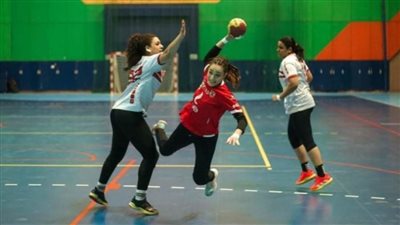 الأهلي يفوز على الزمالك في دوري سيدات اليد