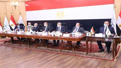 الفتيات ينافسن الشباب في كشف الهيئة بمجلس الدولة