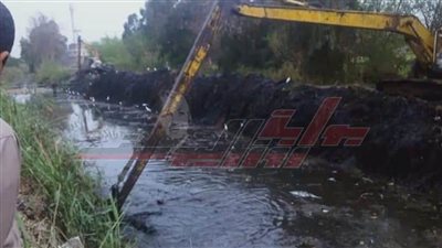 حملات مكبرة لأعمال تطهير المصارف الزراعية بكفر الشيخ