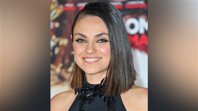 فنانة أمريكية من أصل أوكراني تدافع عن الروس