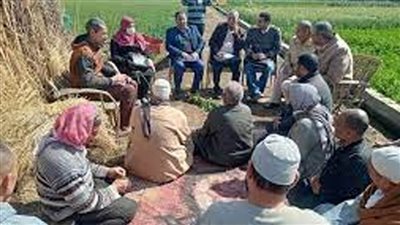 مركز بحوث الحشائش يدرب مزارعي الطماطم بالقصاصين 