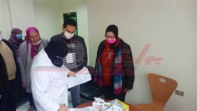 الكشف على 1630 حالة في قافلة طبية وتحويل 50 حالة بكفر الشيخ